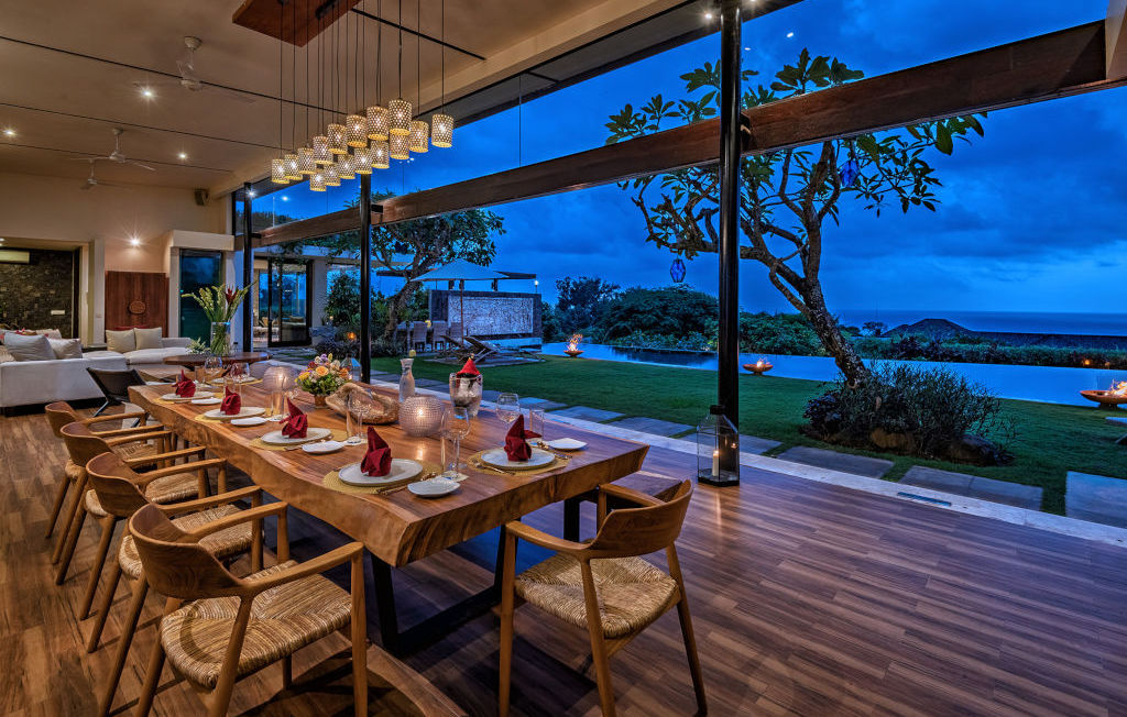 Dining and Garden view